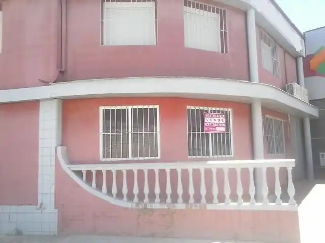 Vista exterior de Oficina en venda en Peñarroya-Pueblonuevo amb Aire condicionat