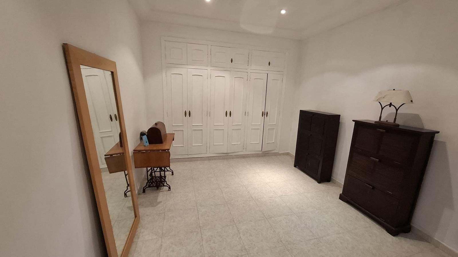 Flat for sale in Calle MONTIEL