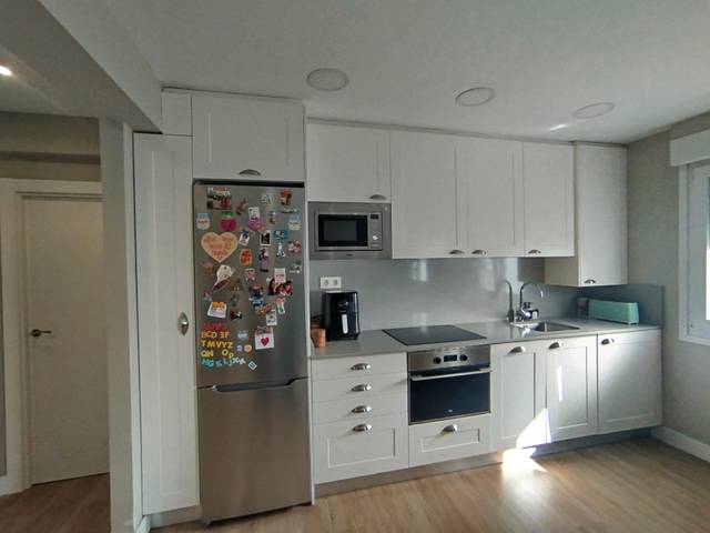 Piso en Venta en Asilo - Rebonza - Urbinaga