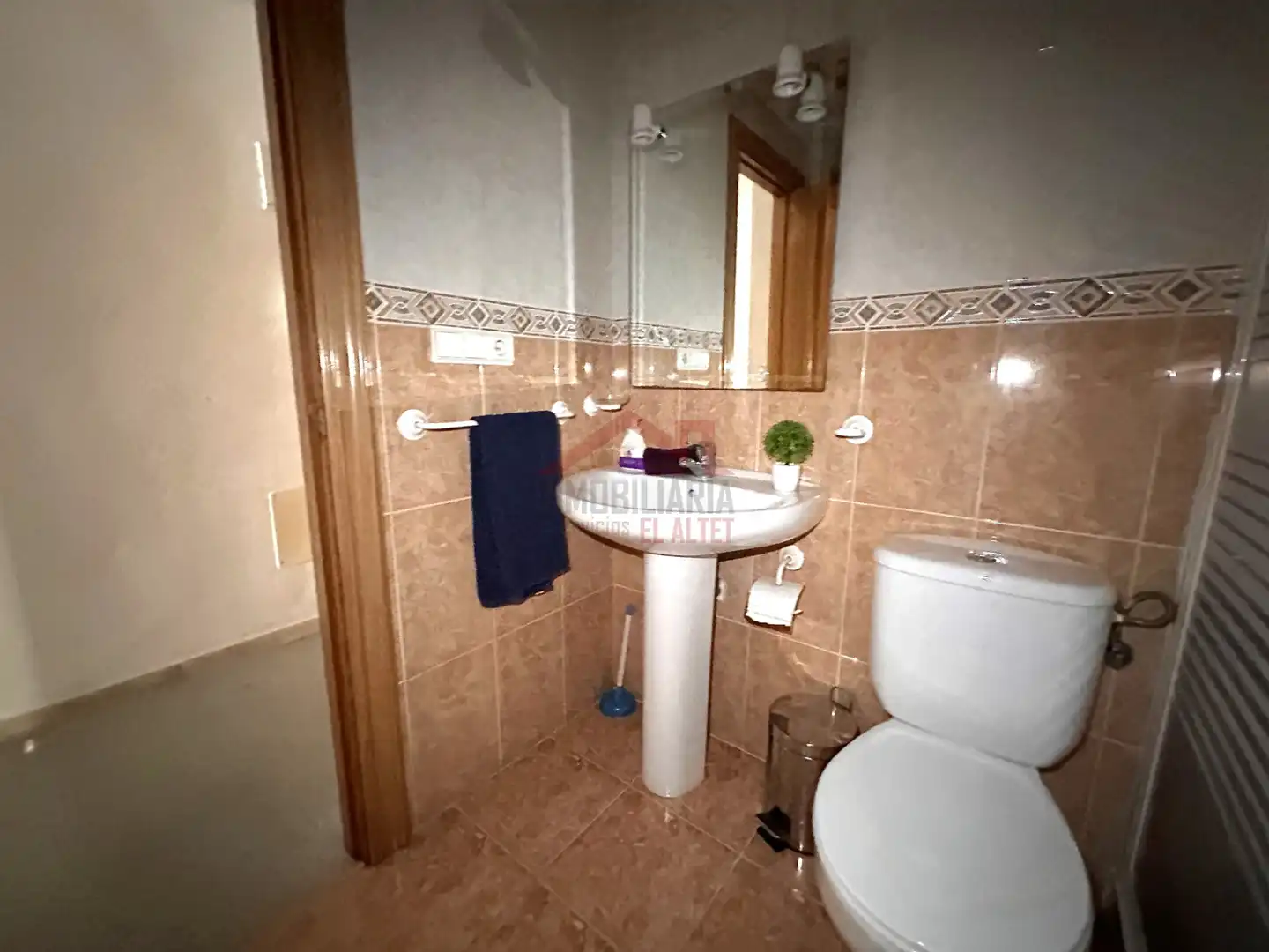 Baño de Piso en venta en Elche / Elx con Trastero, Amueblado y Horno