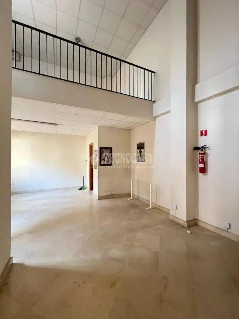 Business premises for sale in Centro - Doña Mercedes, imagen 4