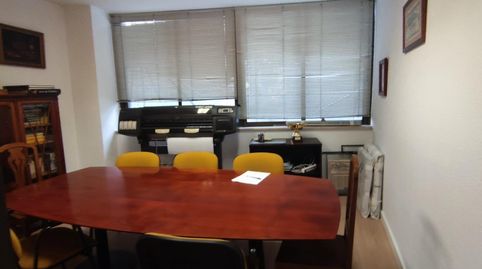 Foto 4 de Oficina de alquiler en Los Remedios, Sevilla Capital