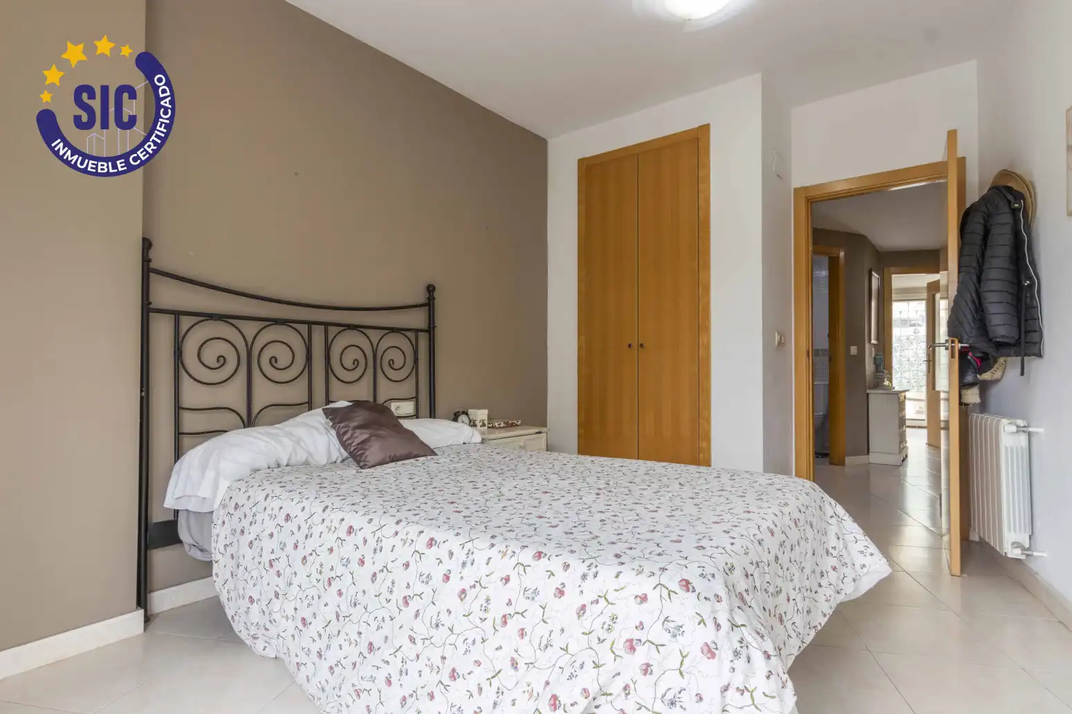 Dormitori de Casa adosada en venda en Náquera amb Calefacció, Jardí privat i Terrassa