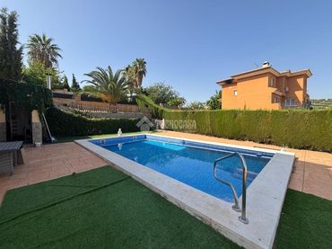 Semi-detached house for sale in La Guardia de Jaén