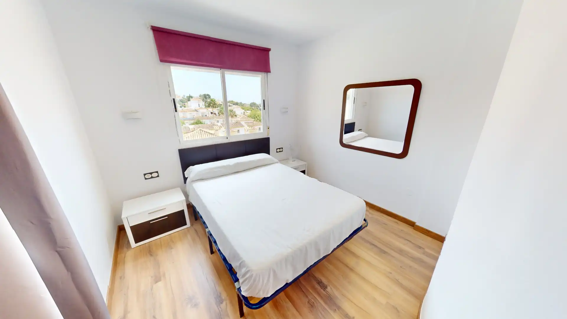 Schlafzimmer von Einfamilien-Reihenhaus zum Verkauf in El Campello mit Klimaanlage, Privatgarten und Terrasse
