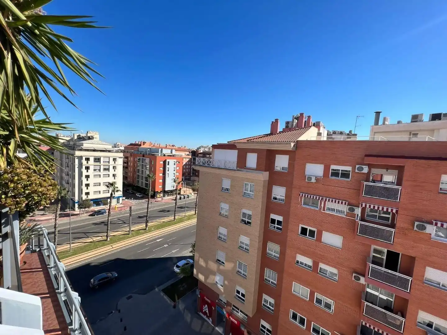 Attic for sale in Juan Carlos I