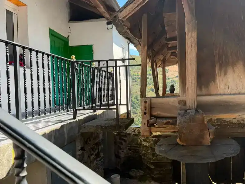Vista exterior de Finca rústica en venda en Navia de Suarna, Lugo