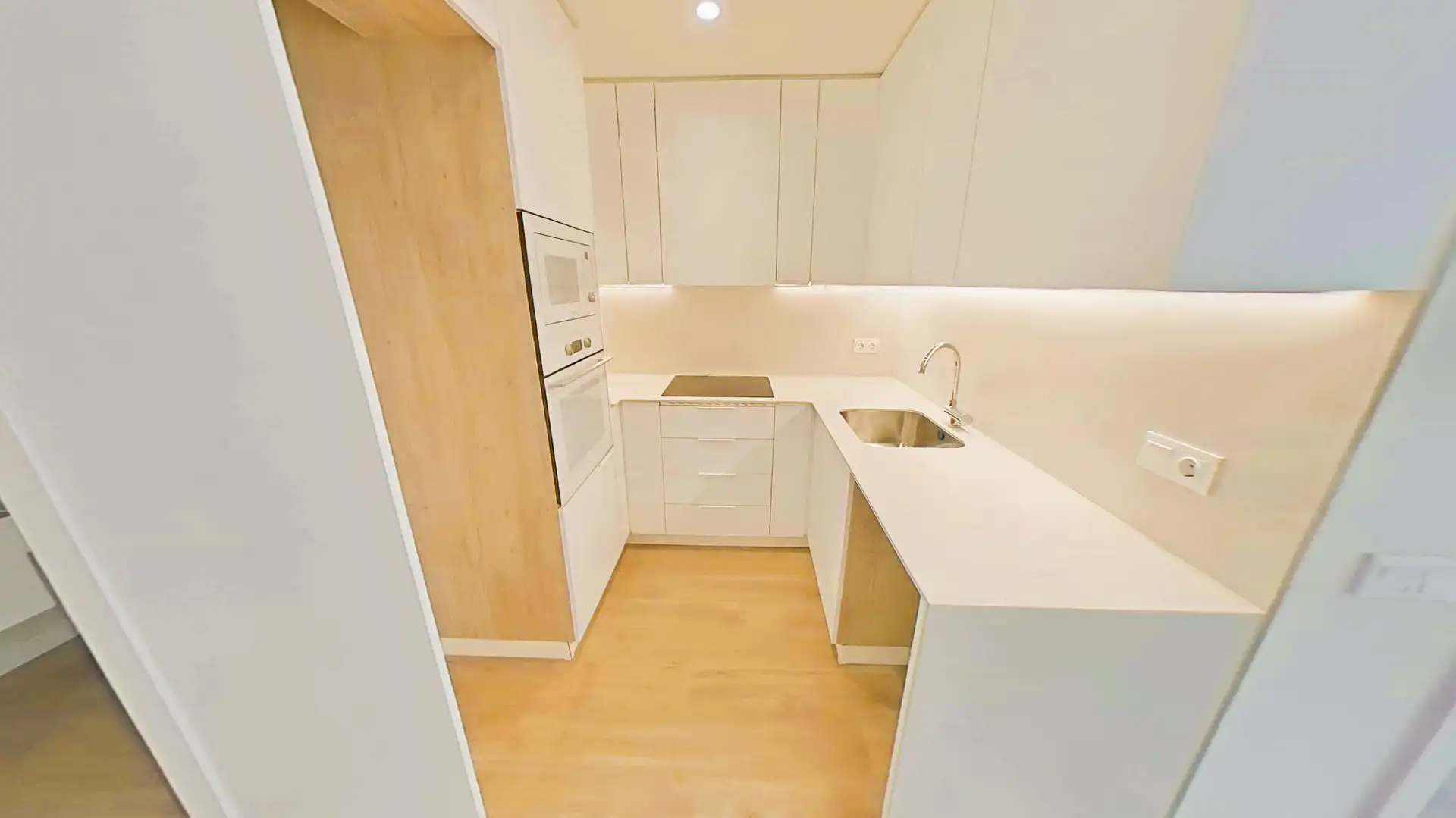 Cocina de Ático en venta en Cubelles con Aire acondicionado, Calefacción y Jardín privado