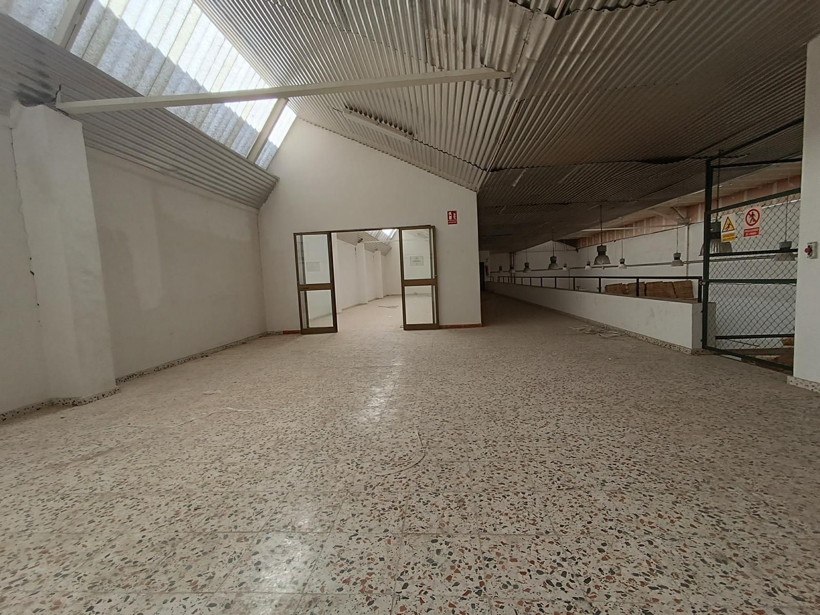 Nau industrial de lloguer en Málaga Capital