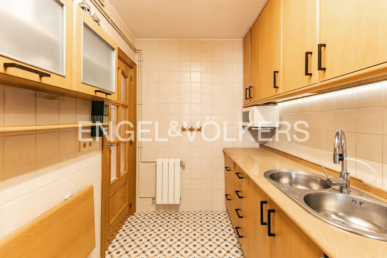 Kitchen of Flat for sale in Sant Andreu de Llavaneres  with Heating, Parquet flooring and Terrace