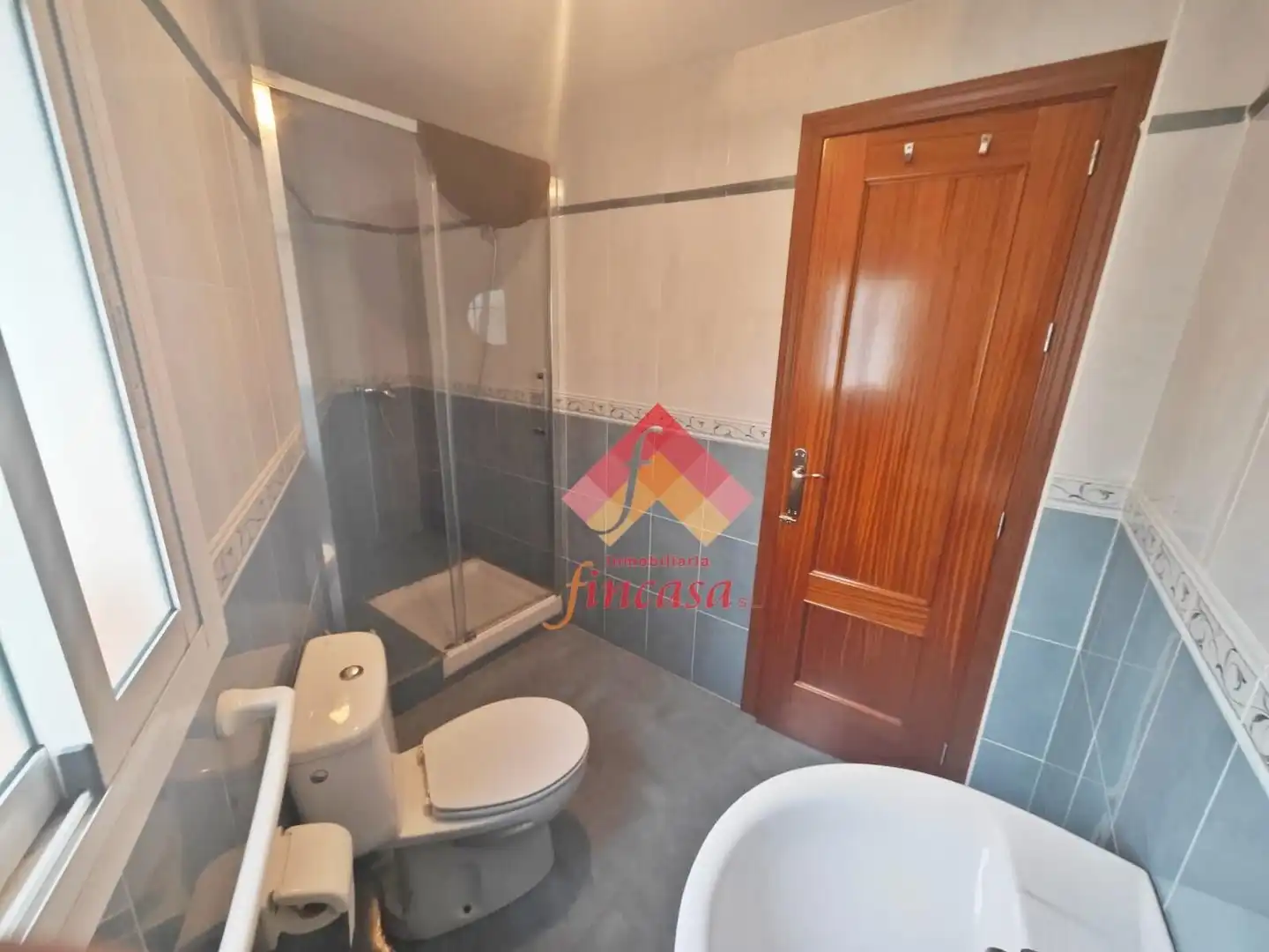 Bathroom of Houses for sale in Ronda  with Terrace, Swimming Pool and Furnished