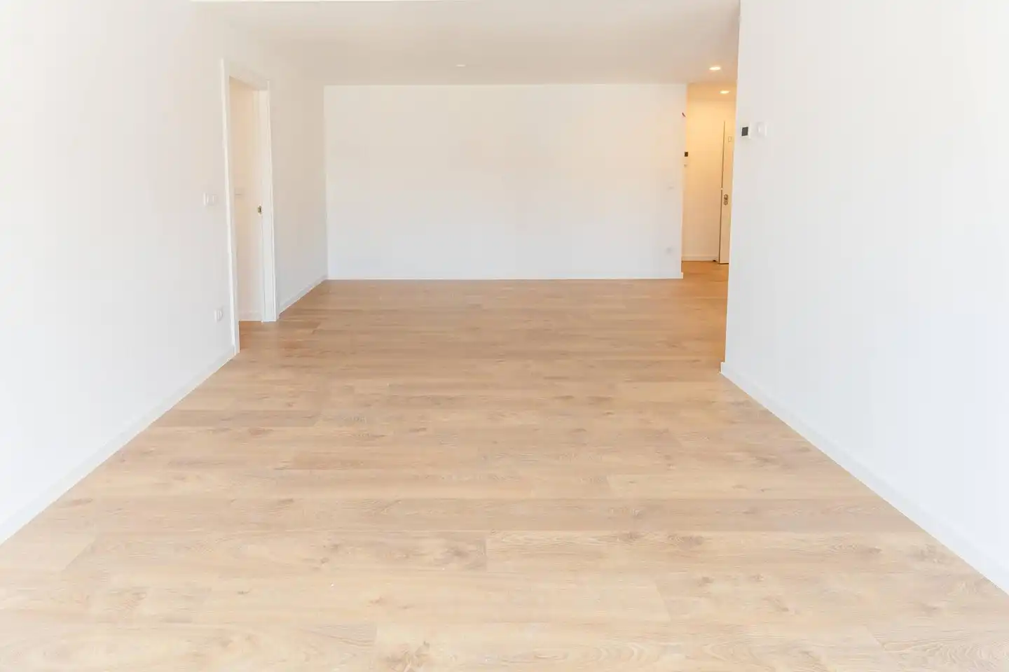 Sala d'estar de Pis de lloguer en Zaragoza amb Aire condicionat, Calefacció i Parquet