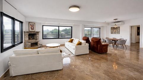 se vende chalet de 4 dormitorios ,totalmente reformado,zona la nucia, imatge 5