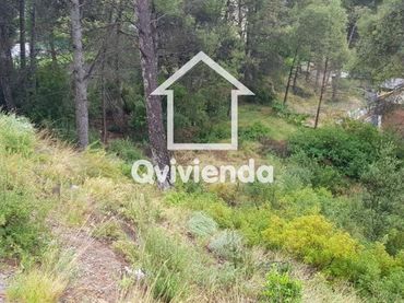 Rustikales Grundstück zum Verkauf in PENEDÈS