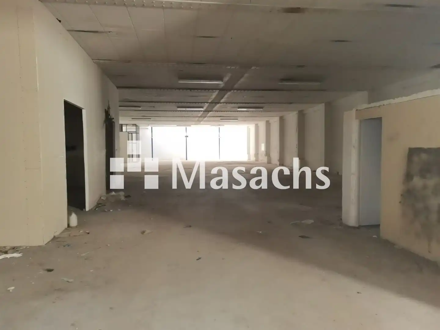 Industrial building to rent in Sud, imagen 4