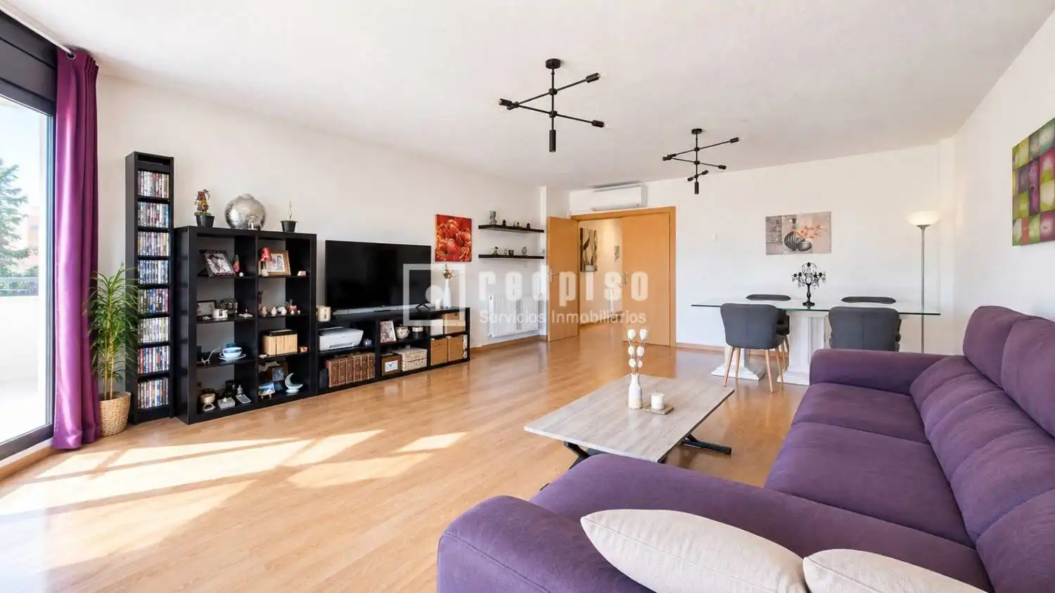 Wohnzimmer von Wohnung zum Verkauf in Paracuellos de Jarama mit Klimaanlage, Heizung und Privatgarten