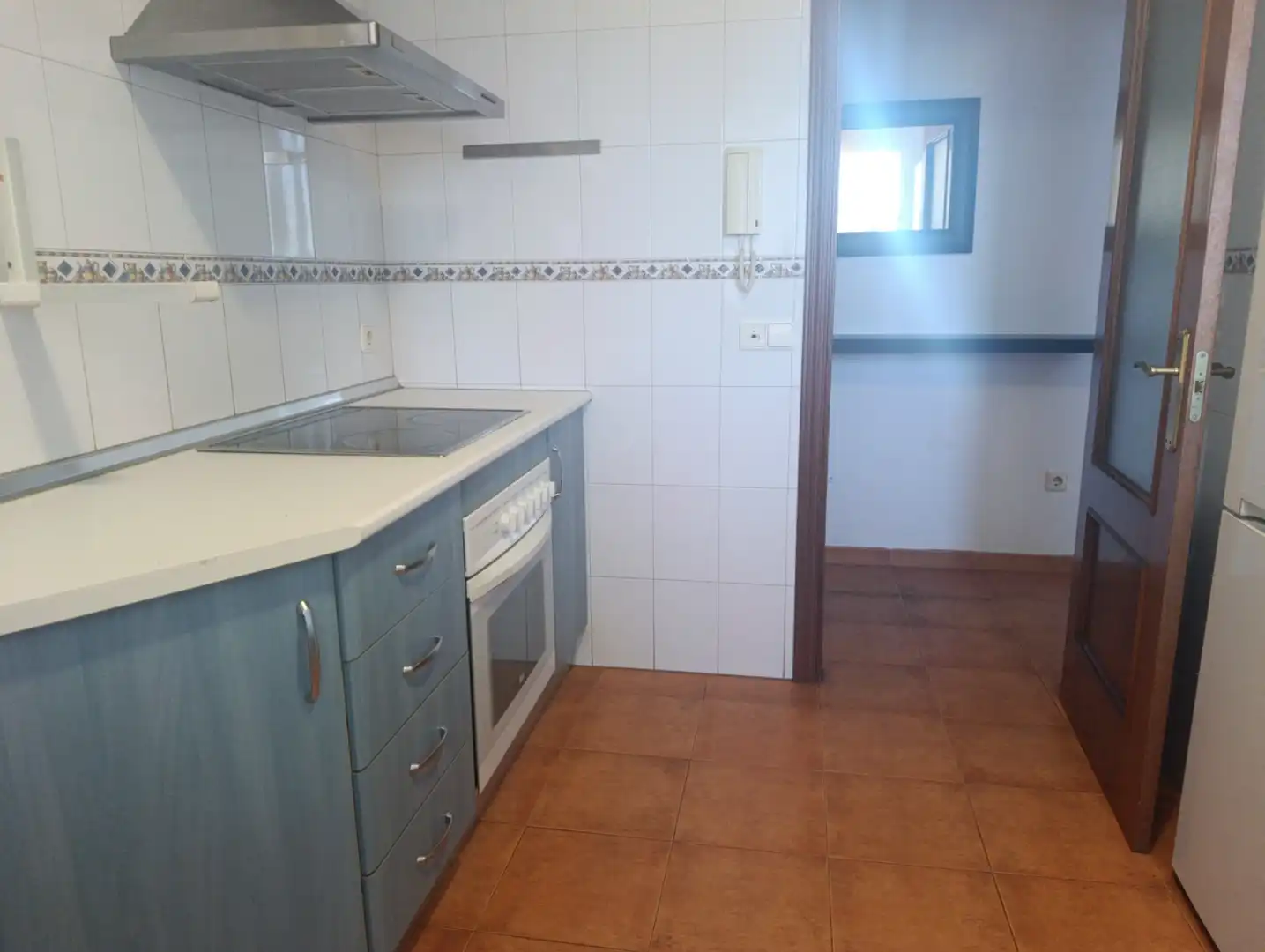 Cocina de Piso de alquiler en Dos Hermanas con Aire acondicionado, Terraza y Amueblado