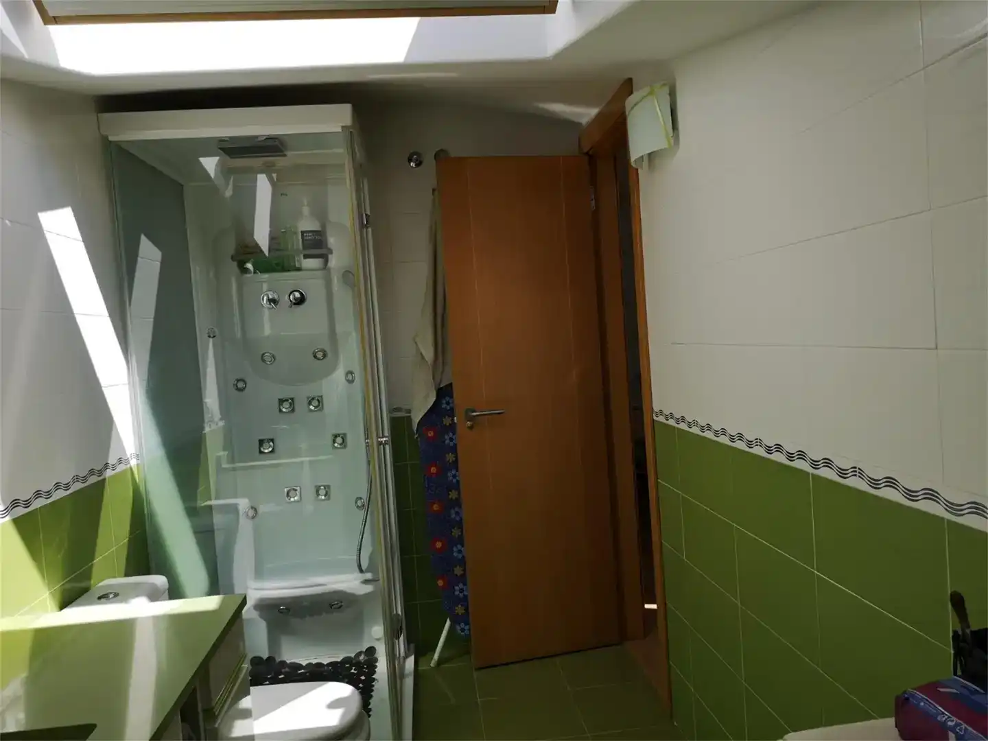Bany de Pis en venda en Villaralbo amb Parquet, Traster i Forn