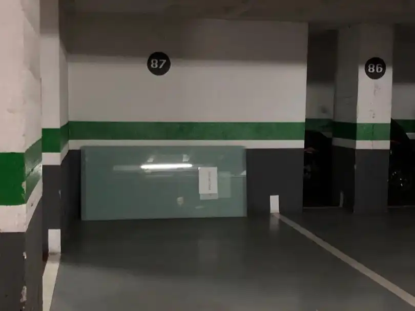 Parking of Garage for rent in Madrid