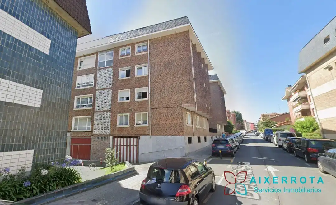 Vista exterior de Garaje en venta en Getxo 