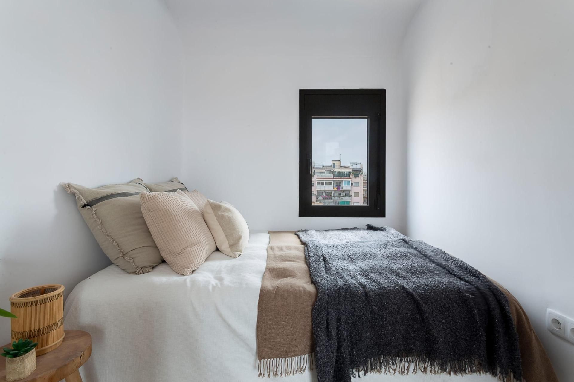 Dormitori de Àtic en venda en  Barcelona Capital amb Aire condicionat i Traster