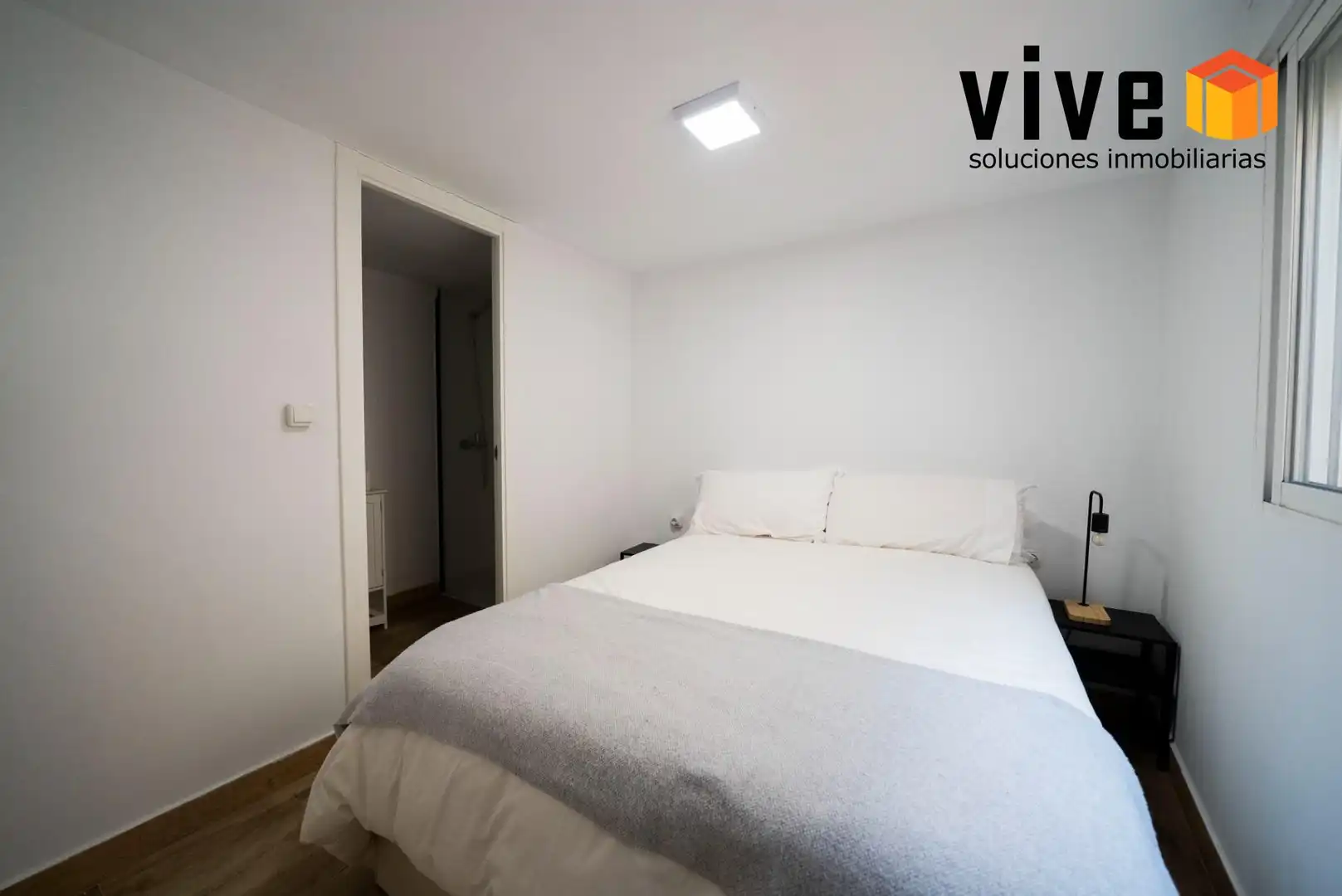 Habitación de Casa o chalet en venta en Sevilla con Aire acondicionado, Calefacción y Jardín privado