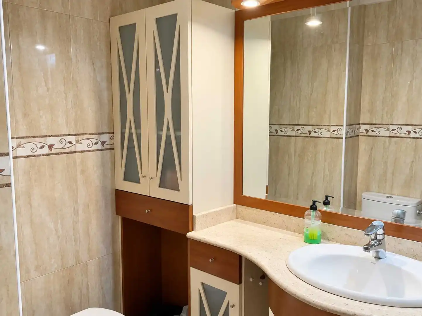 Flat with lift to rent in Paseo de Altamira, imagen 2