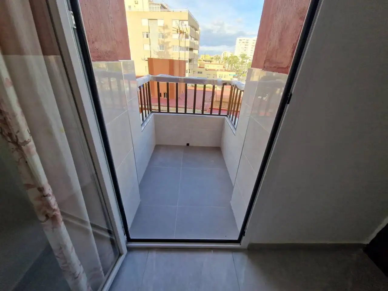 Piso de alquiler en Benalmádena, Málaga