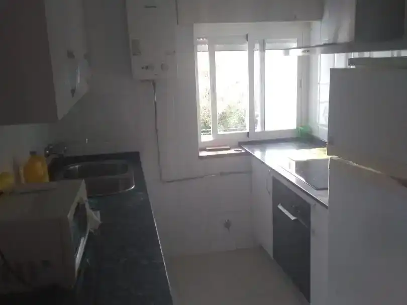 Küche von Wohnung zur Miete in  Granada Capital mit Klimaanlage und Balkon