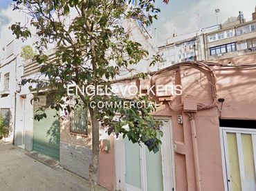 Wohngebäude zum Verkauf in Eixample