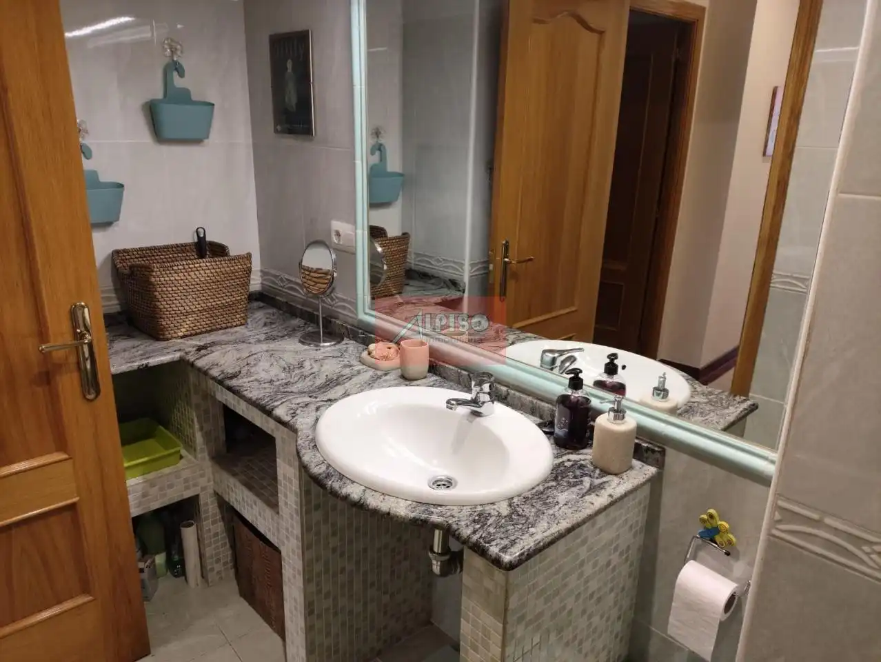 Bathroom of Duplexes for rent in Ourense Capital   with Air Conditioner, Heating and Parquet flooring
