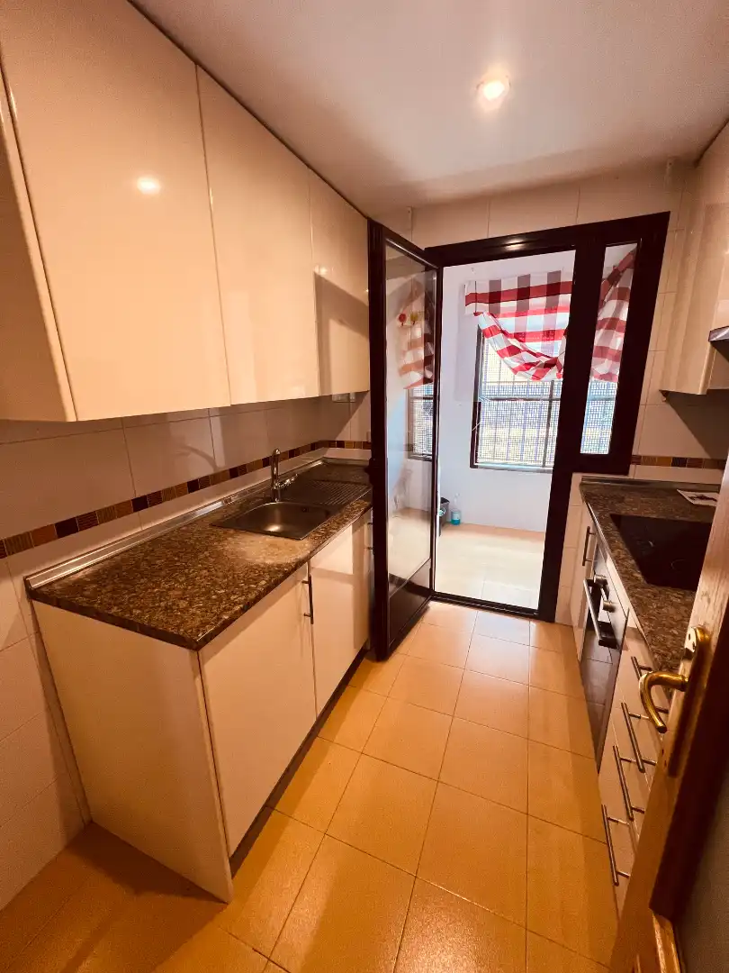 Cocina de Planta baja en venta en Valdeolmos-Alalpardo, Madrid