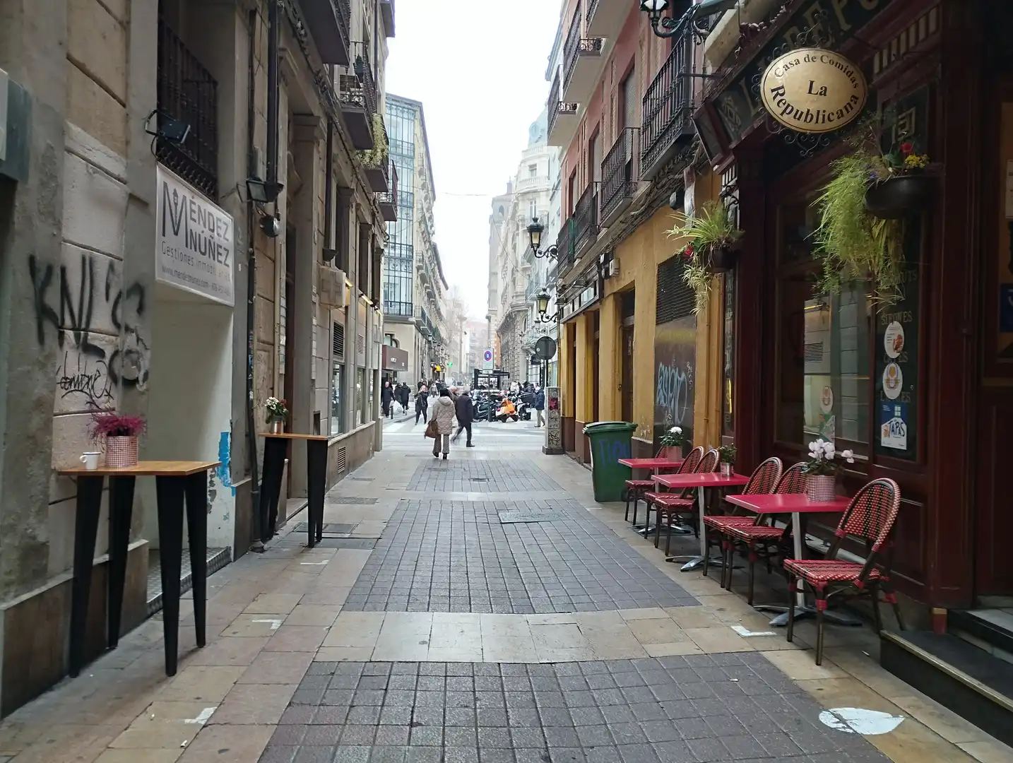 Exterior view of Commercial properties for rent in Zaragoza  with Air Conditioner, Heating and Parquet flooring