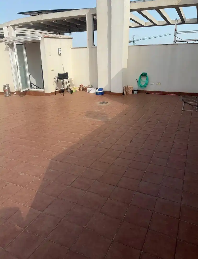 Terraza de Ático en venta en Torrent con Aire acondicionado, Calefacción y Jardín privado