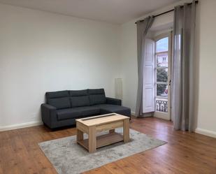 Living room of Apartment to rent in Ferrol  with Heating, Parquet flooring and Washing machine