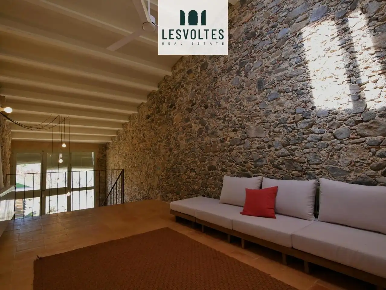 Sala de estar de Casa o chalet de alquiler en Rupià con Aire acondicionado, Calefacción y Jardín privado