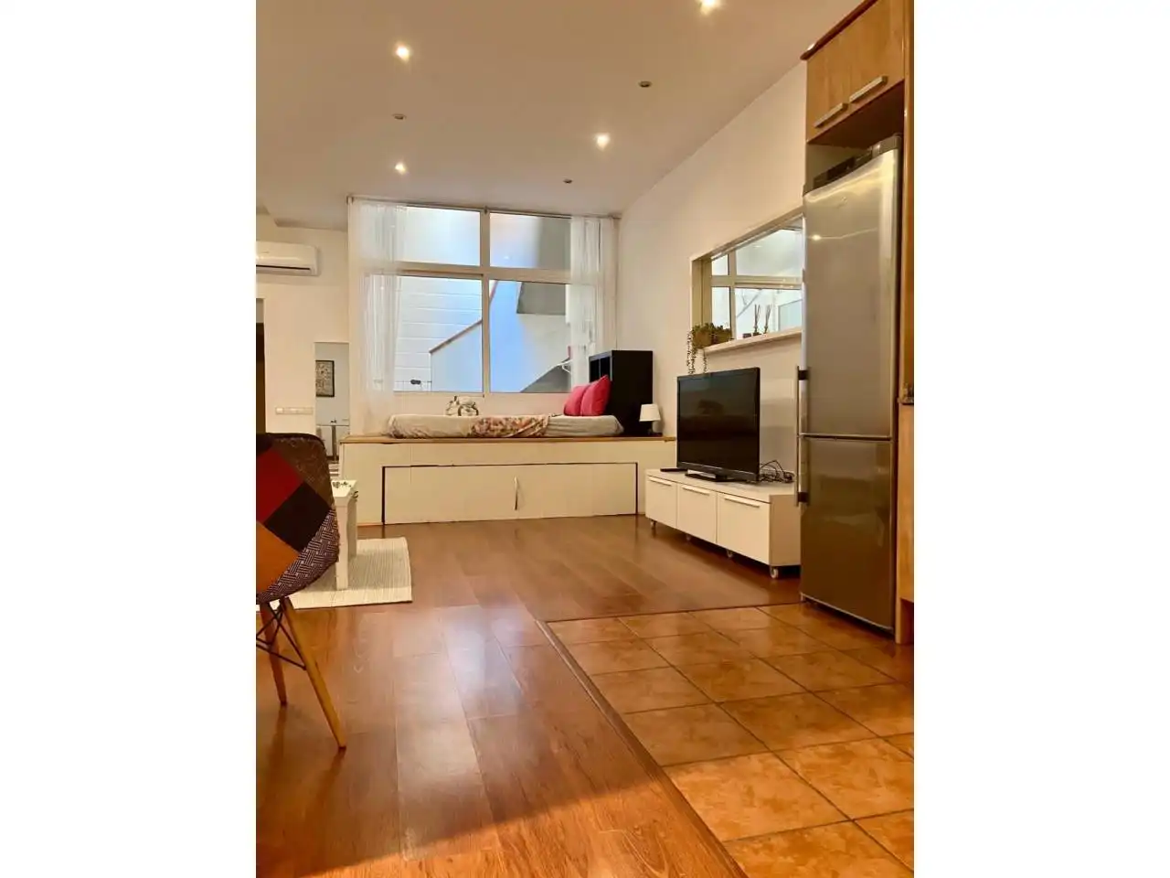 Living room of Flat for rent in Barcelona  with Air Conditioner, Heating and Private garden