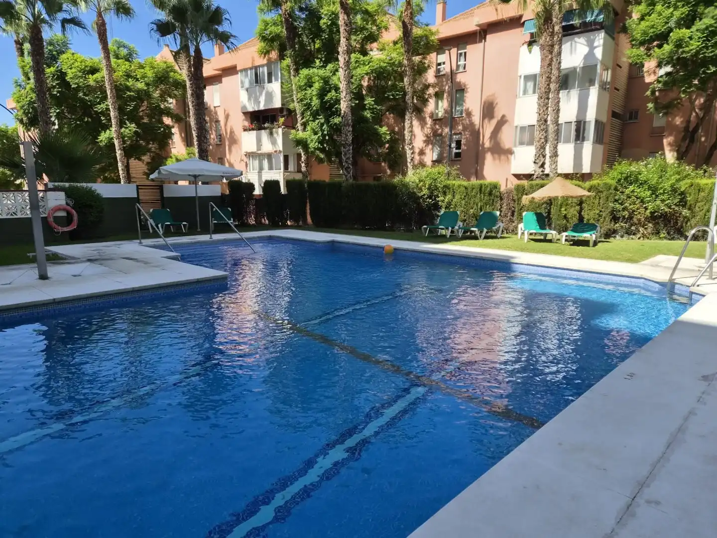 Piscina de Piso en venta en Rincón de la Victoria con Aire acondicionado, Calefacción y Terraza