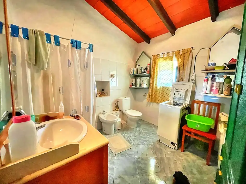 Baño de Finca rústica en venta en Macharaviaya con Jardín privado, Terraza y Amueblado