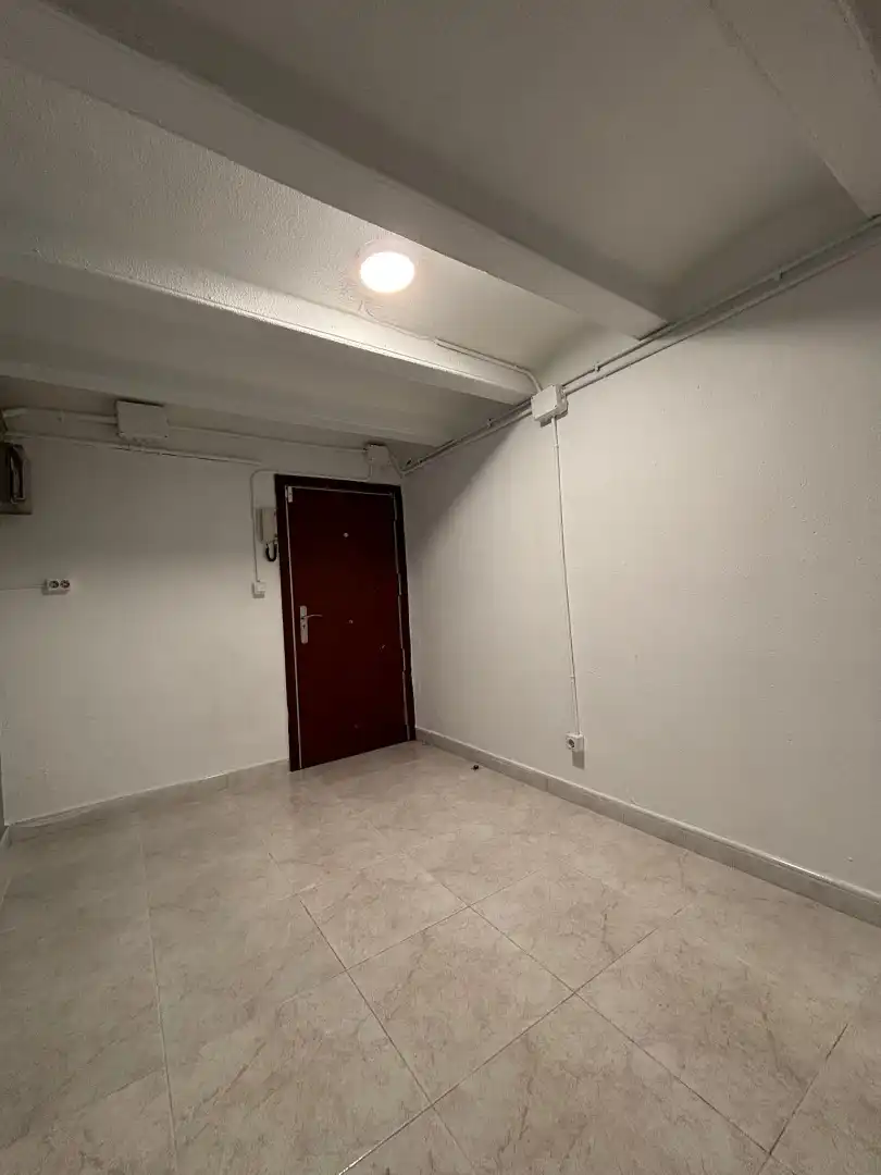 Estudio en venta en Barcelona con Terraza, Horno y Lavadora