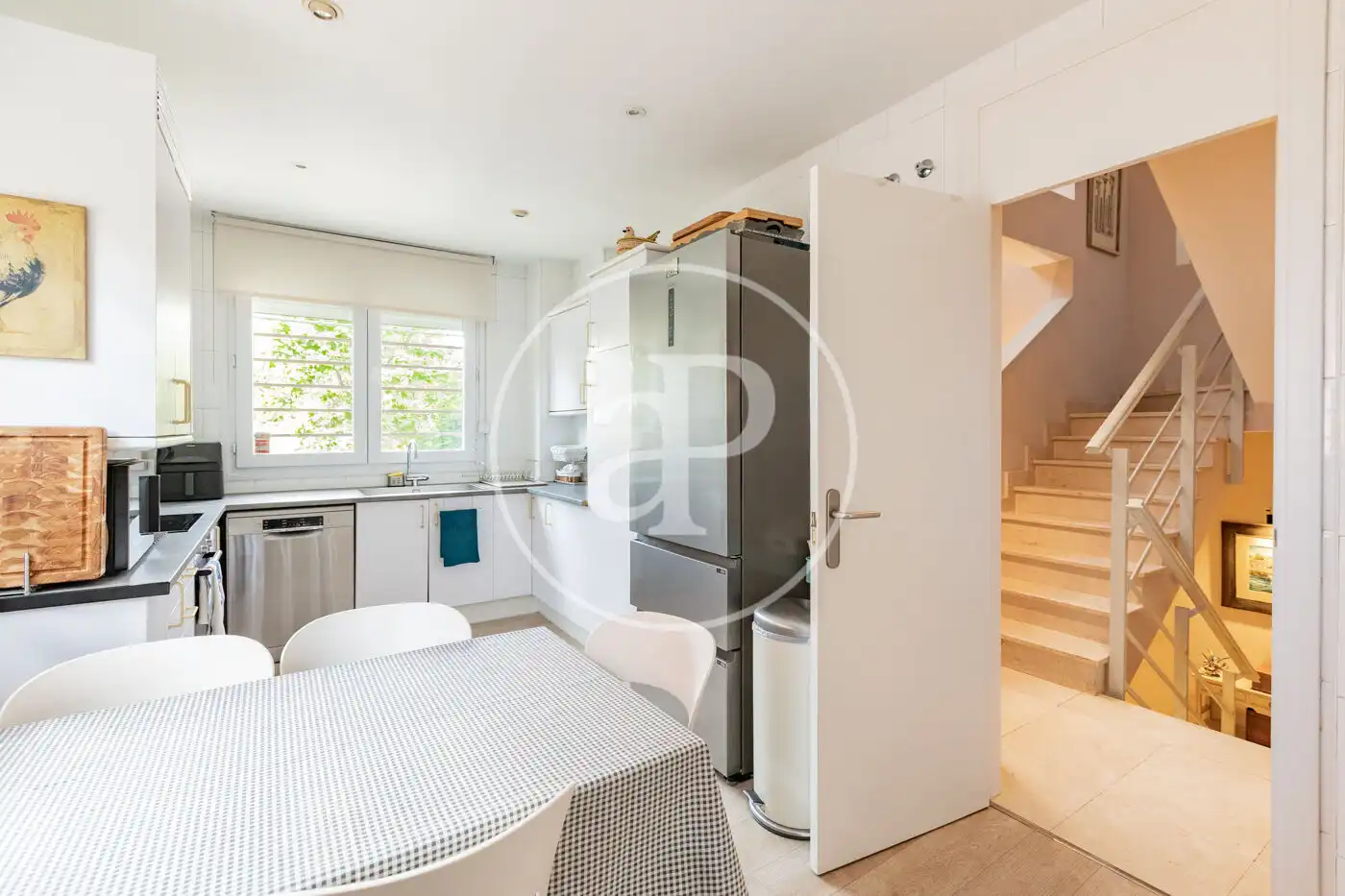Vista exterior de Casa adosada en venta en Madrid con Aire acondicionado, Calefacción y Jardín privado