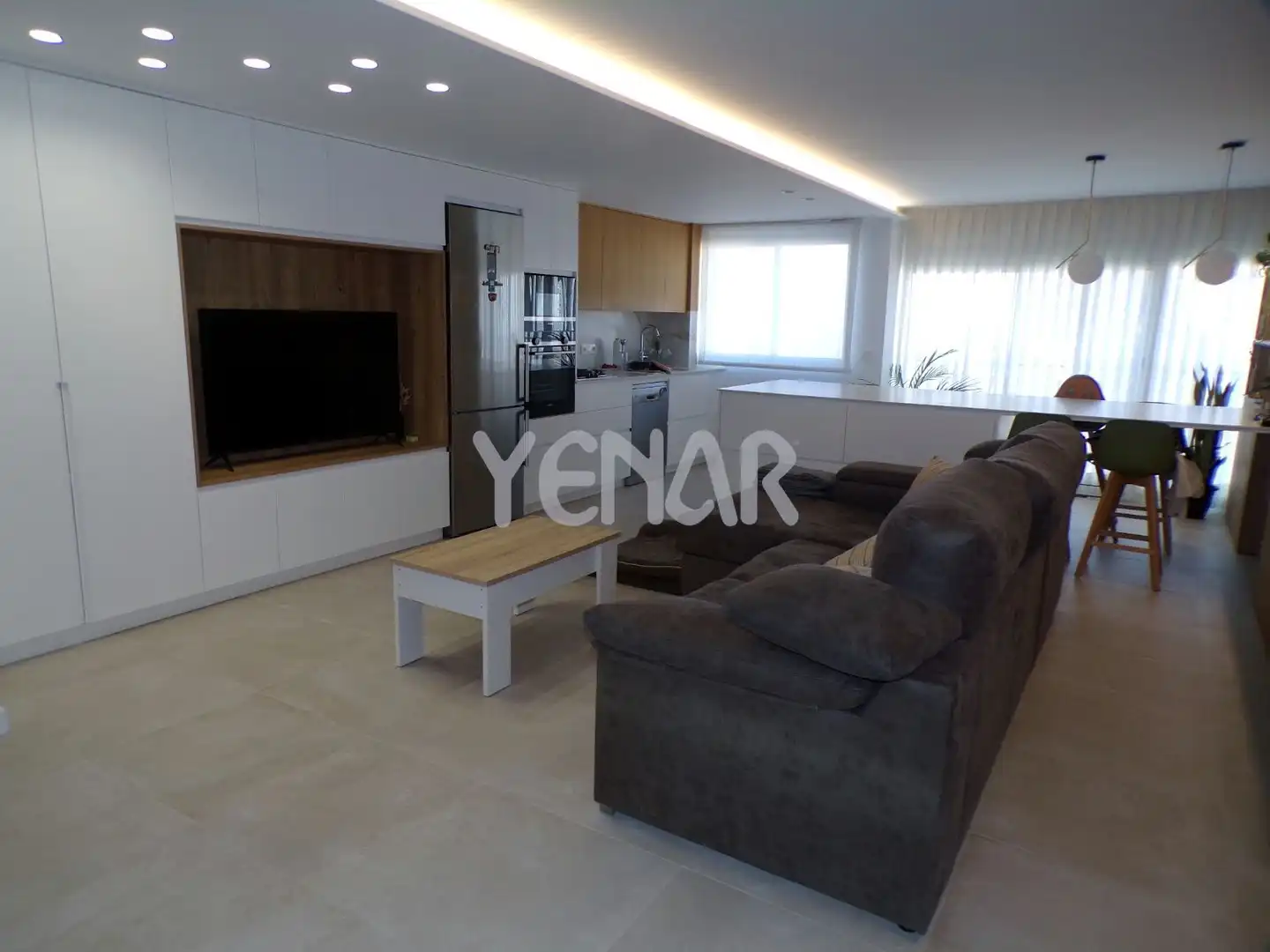 Living room of Flat for sale in Alcoy / Alcoi  with Air Conditioner, Heating and Storage room