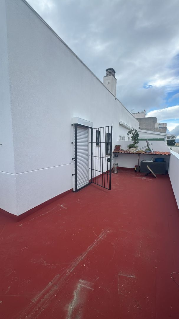 Attic to rent in Marbella  with Terrace, Furnished and Oven