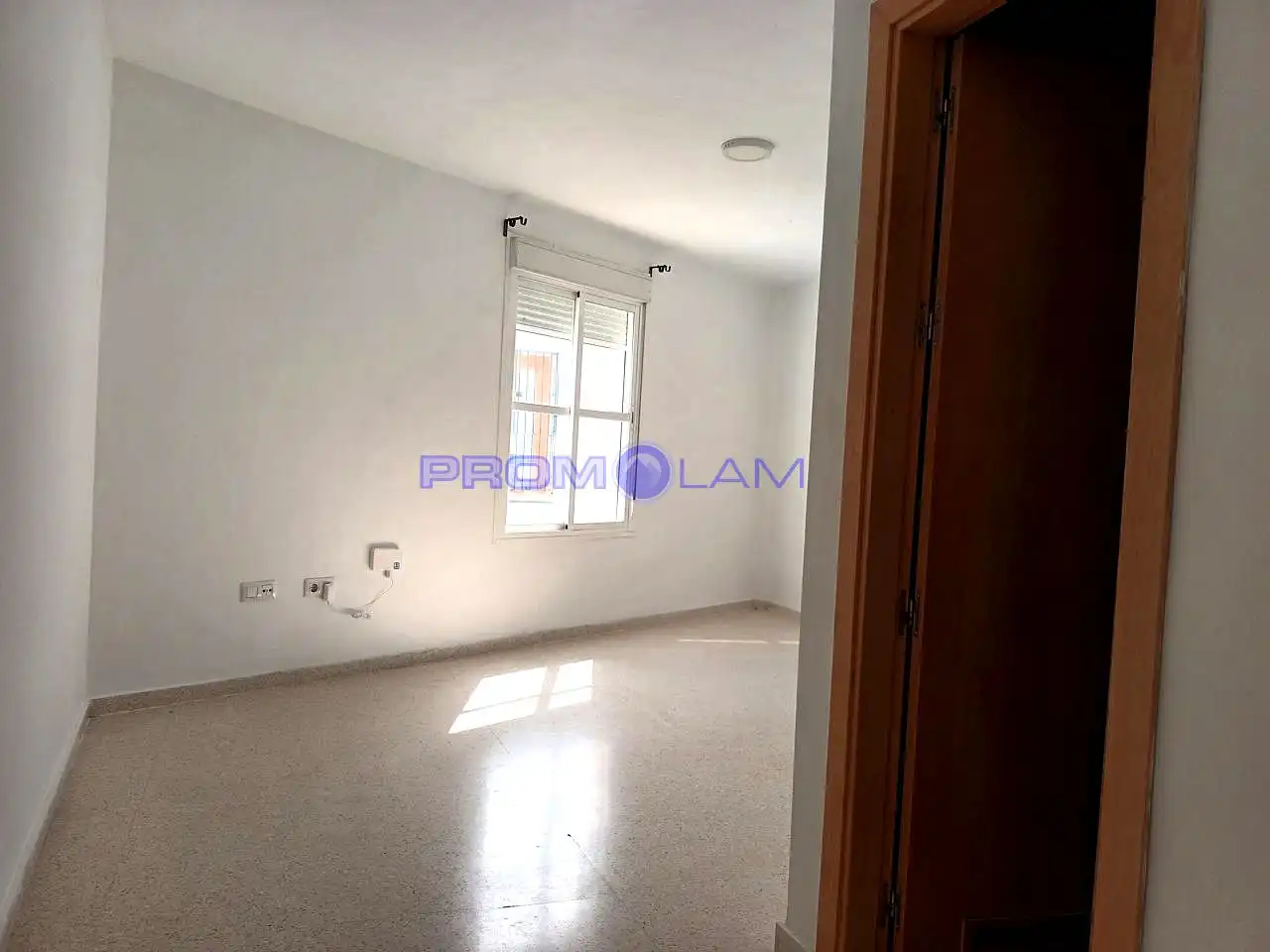 Schlafzimmer von Erdgeschoss zum Verkauf in Sanlúcar la Mayor