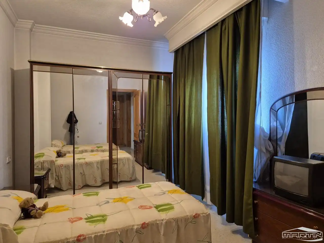 Habitación de Piso en venta en Lucena con Trastero y Amueblado