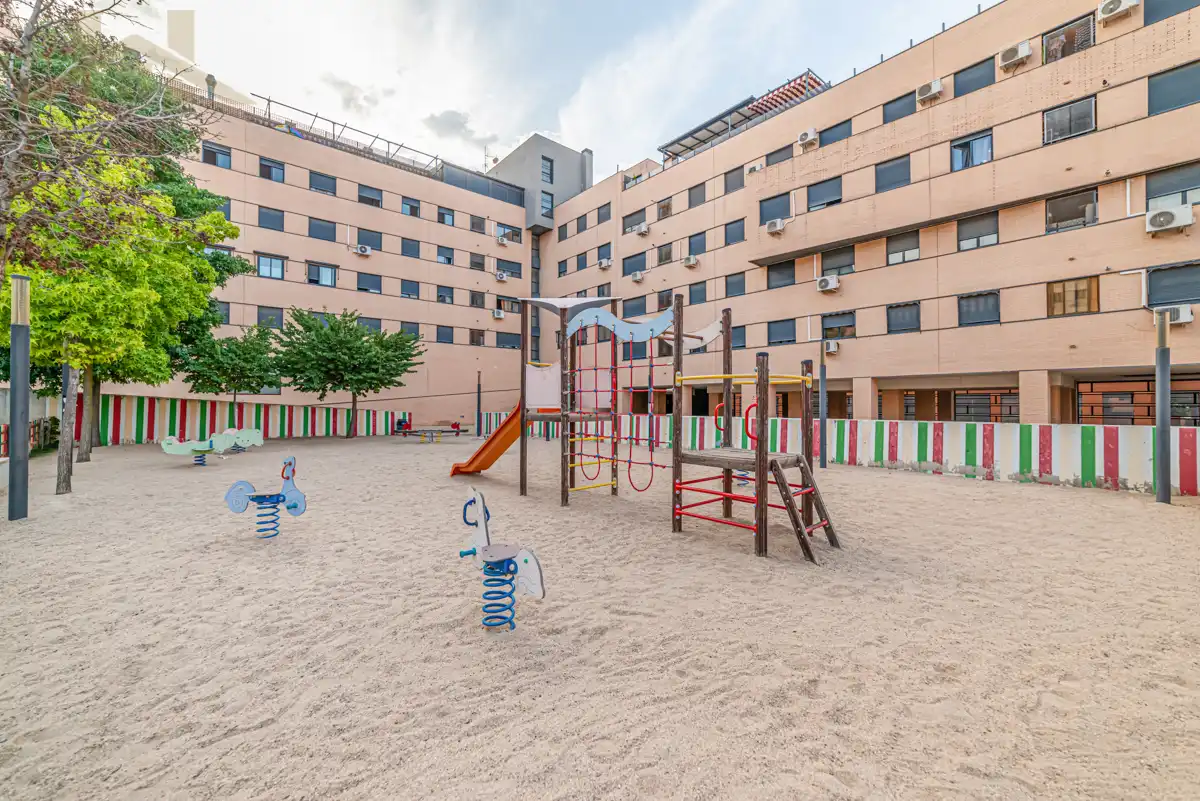 Vista exterior de Pis en venda en Valdemoro amb Aire condicionat, Calefacció i Forn