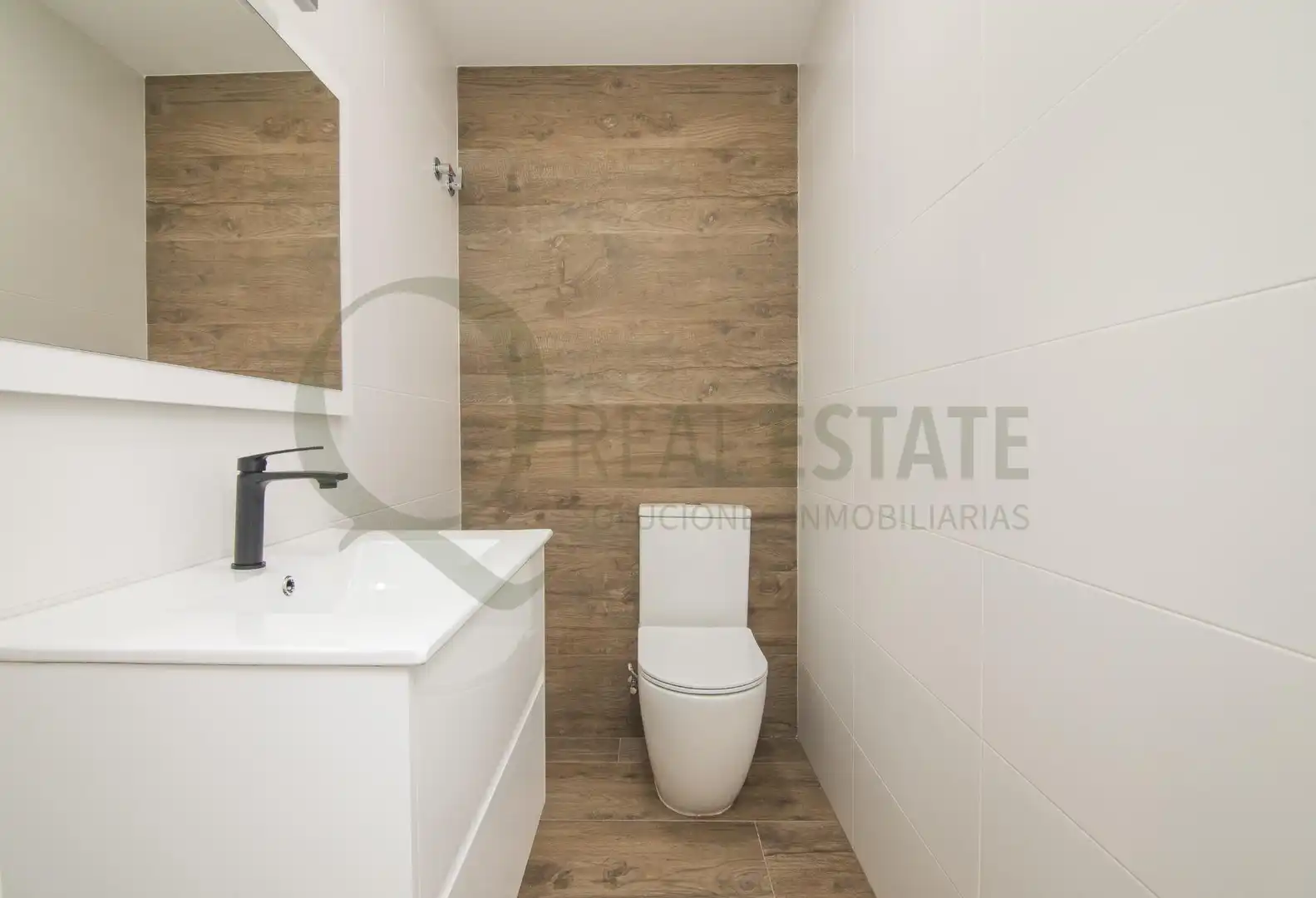 Baño de Casa o chalet en venta en Mutxamel con Calefacción, Jardín privado y Terraza