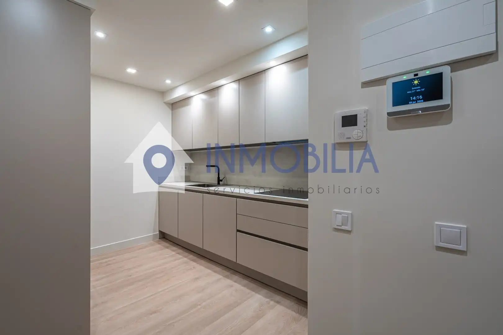 Kitchen of Flat for sale in Madrid  with Air Conditioner, Heating and Terrace