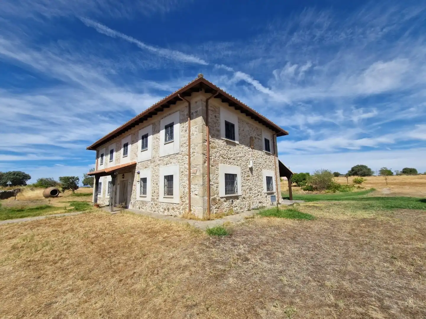 Exterior view of Houses for sale in Oliva de Plasencia  with Air Conditioner, Heating and Private garden