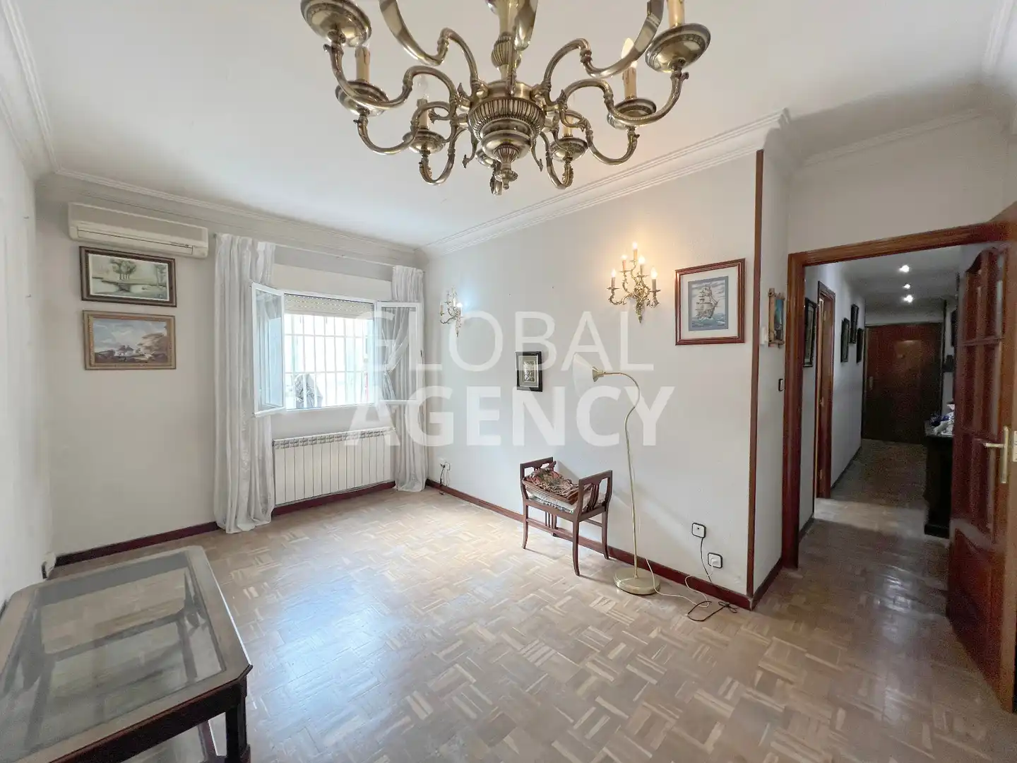 Living room of Attic for sale in Madrid  with Air Conditioner, Heating and Parquet flooring